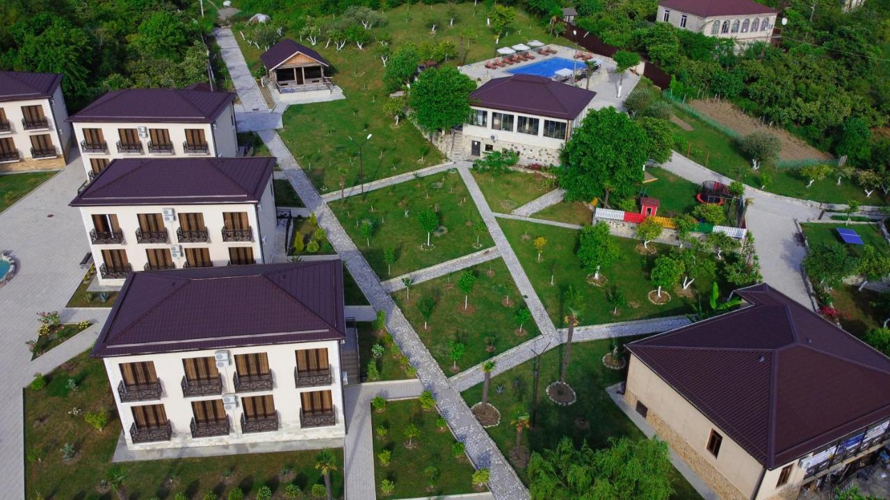 Hotel Paradise Sukhumi Exterior photo